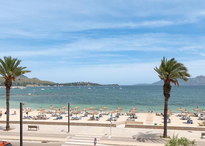 Beachfront Apartment Sivella By Sealand Villas